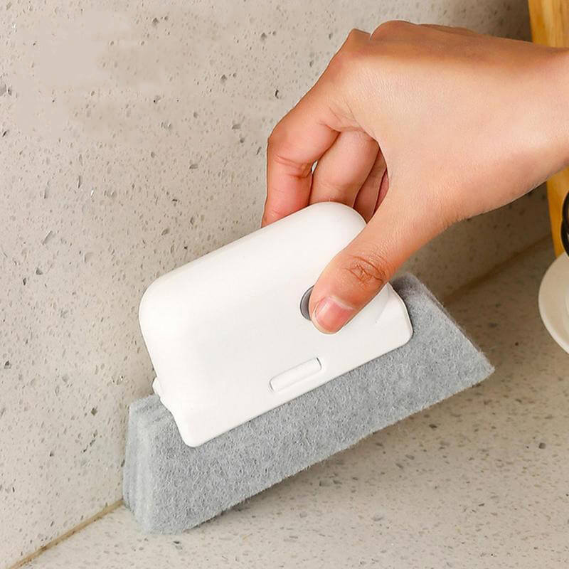 Kartáč na čištění okenních drážek