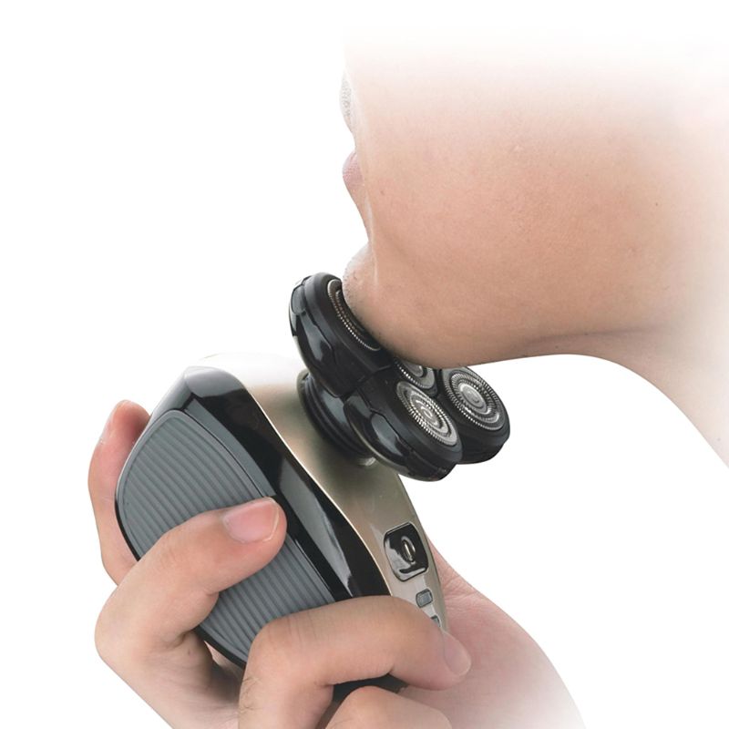 Elektrický holicí strojek s 5 hlavicemi