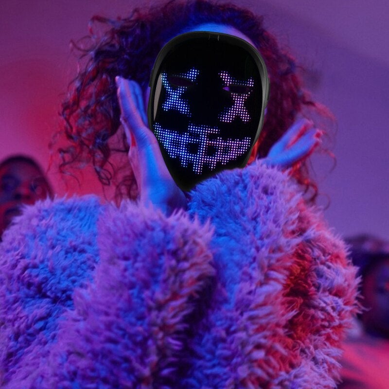 Digitální maska, která promění obličej