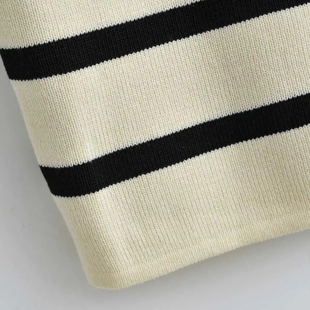 Dámský pletený pruhovaný top s proužky