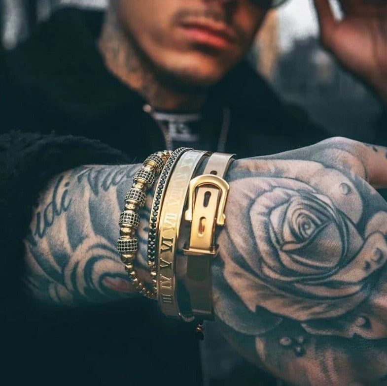 Sada titanových náramků