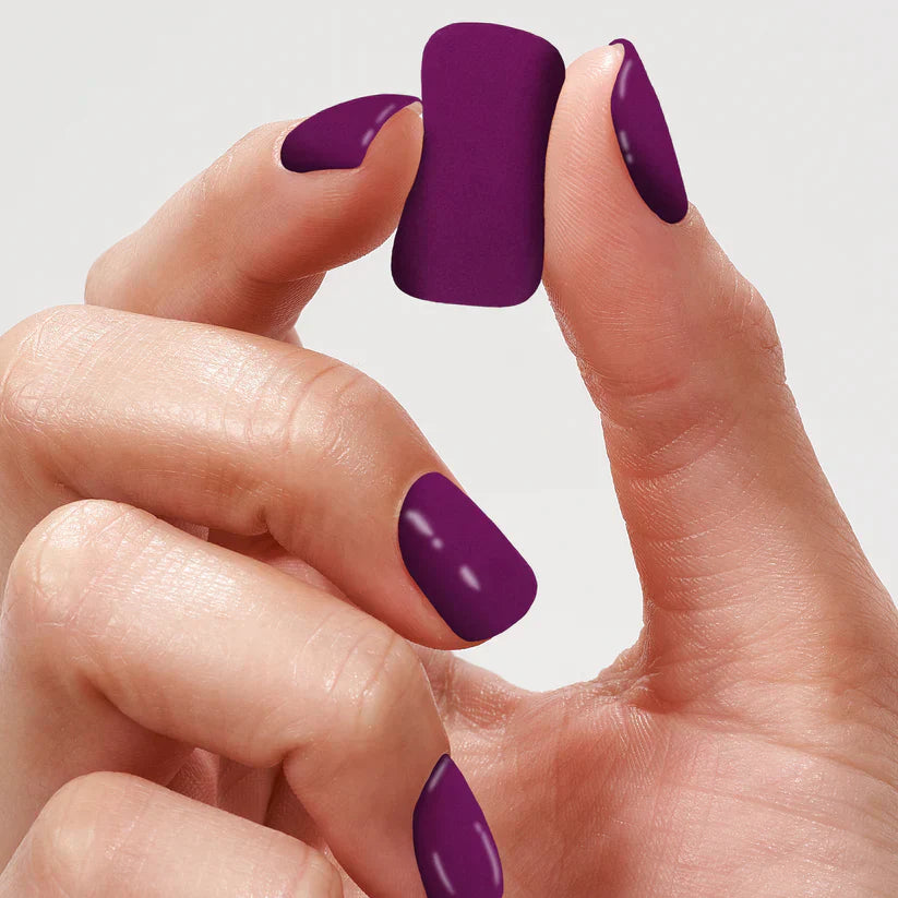 Samolepky na nehty Solid Colours (16 tipů/sada)