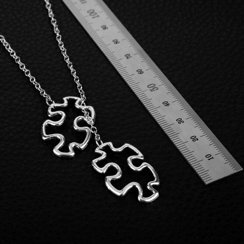 Náhrdelník z puzzle