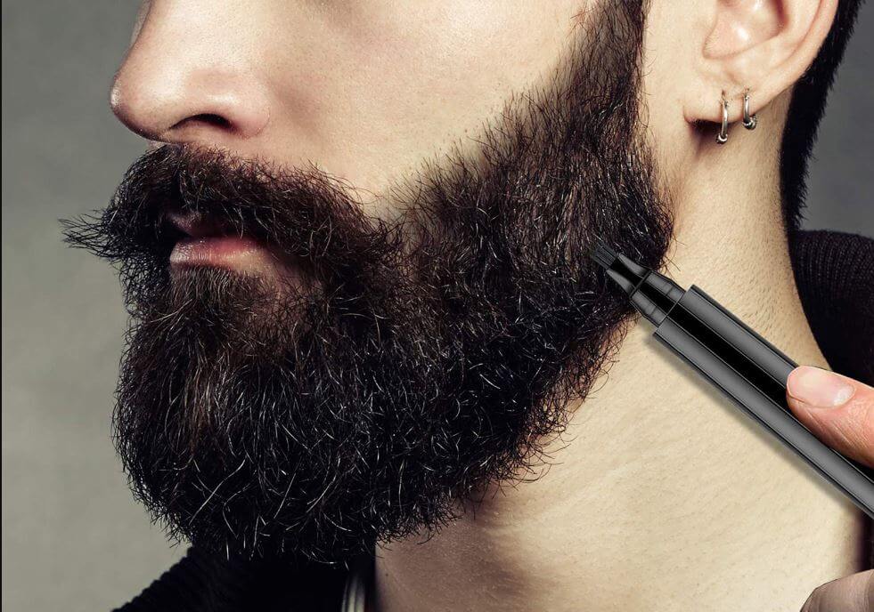 Plnicí pero a štětec na vousy