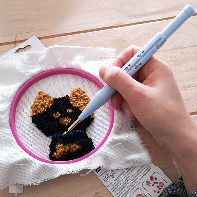 Vyšívací dírkovací jehla