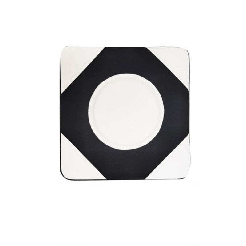 Podložka pro děrování stěn