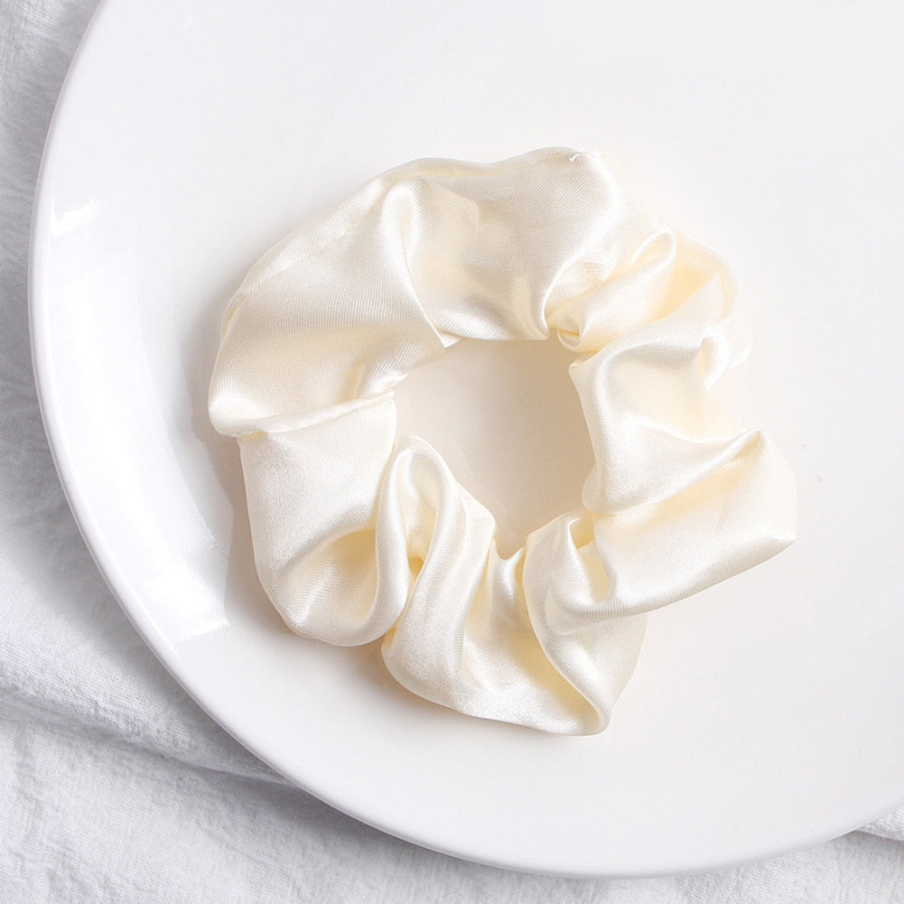 Hedvábná gumička do vlasů