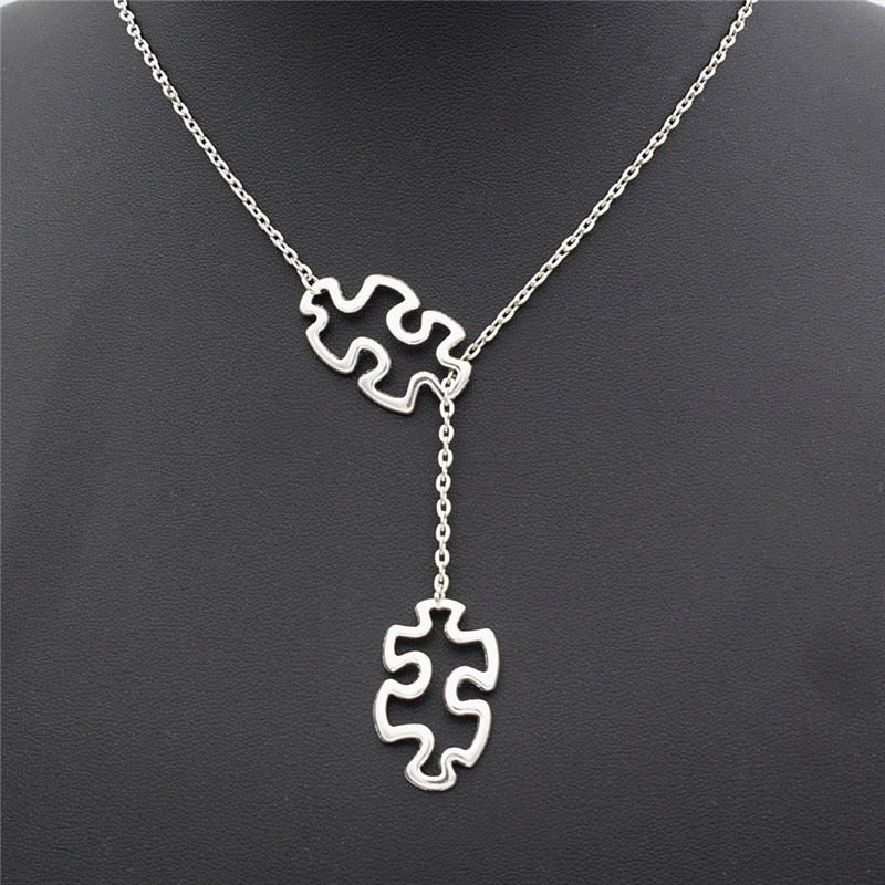 Náhrdelník z puzzle