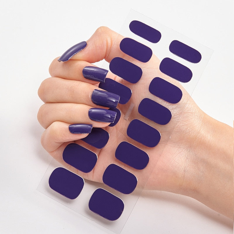 Samolepky na nehty Solid Colours (16 tipů/sada)