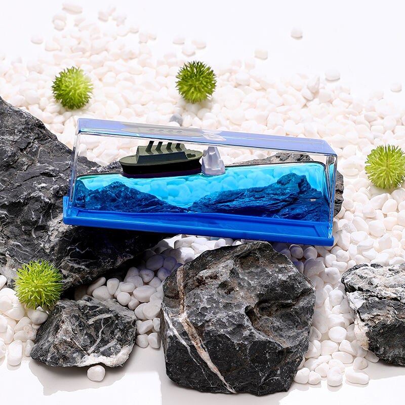 Titanic Desk Wonders
