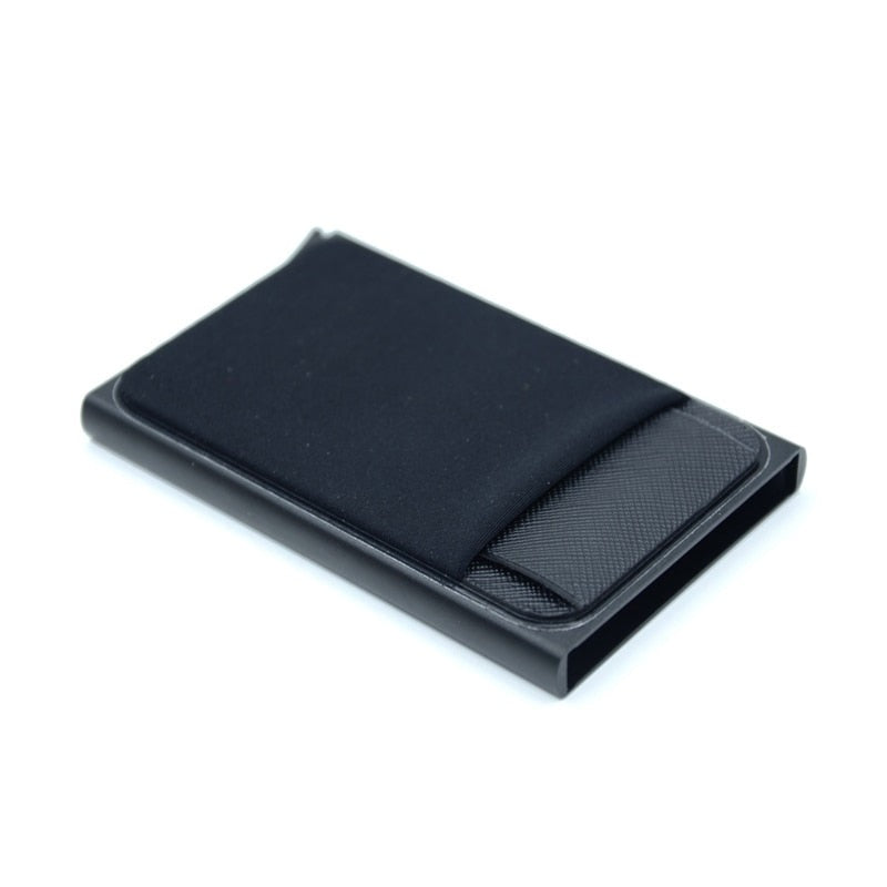 Automatický vyskakovací držák karet RFID