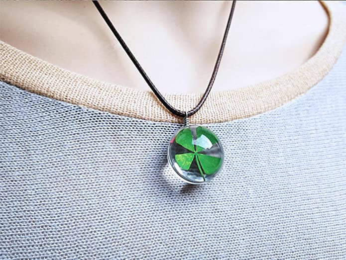 Náhrdelník ze čtyřlístku