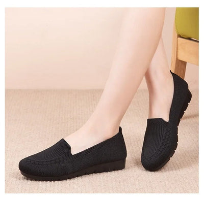 Prodyšné dámské mokasíny slip-on