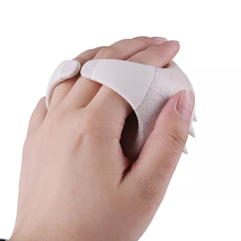 Kartáč na masáž pokožky hlavy