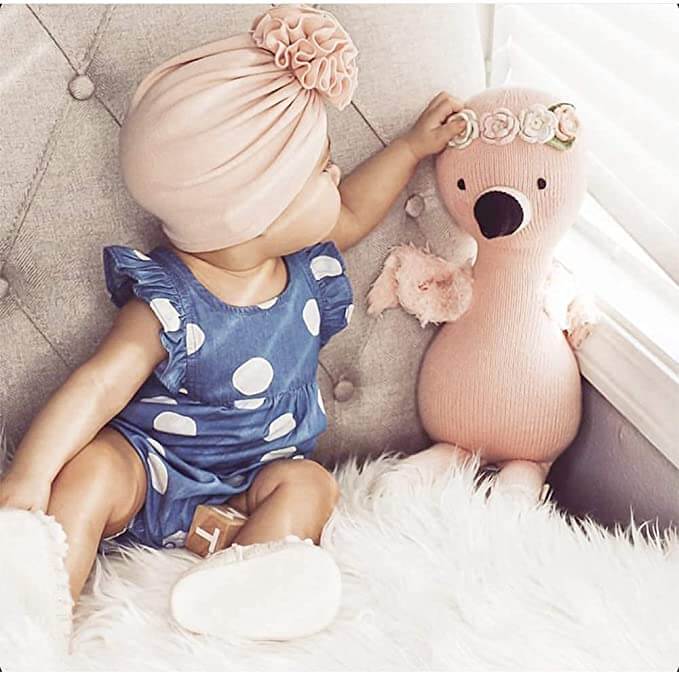 Rufous top baby turban klobouk